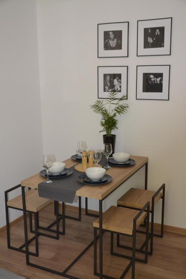 Appartement N17 Apartament à Cracovie Extérieur photo